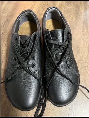 Birkenstock Men's Black Leather Lace-Up Oxfords